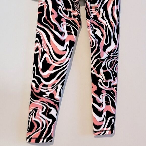 DKNY Women's Marble Print 7/8 Leggings pants Red Size Small - Picture 7 of 10
